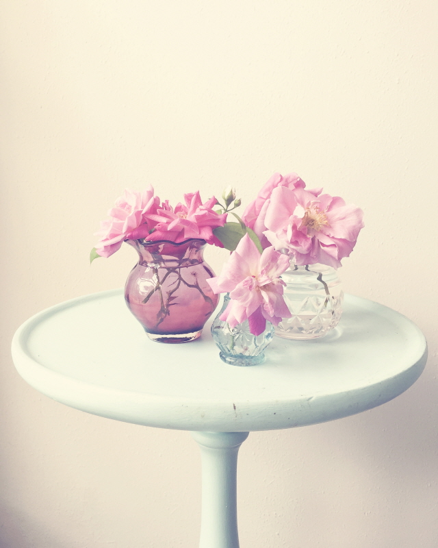 애슐리 데이비스 - Flower Table III