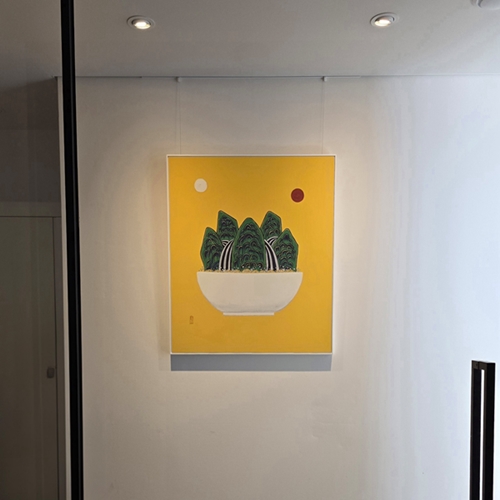 현관 복도에 밝고 좋은느낌의 그림이…