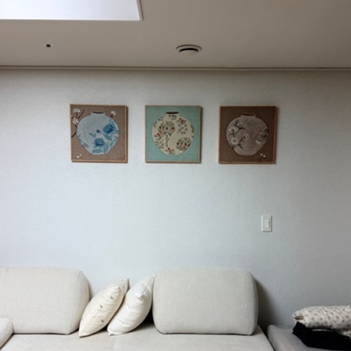 생각보다 훨씬 더 이쁘고 액자 퀄리…