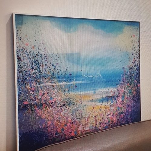 친구 생일에 선물했는데 무척 좋아했…