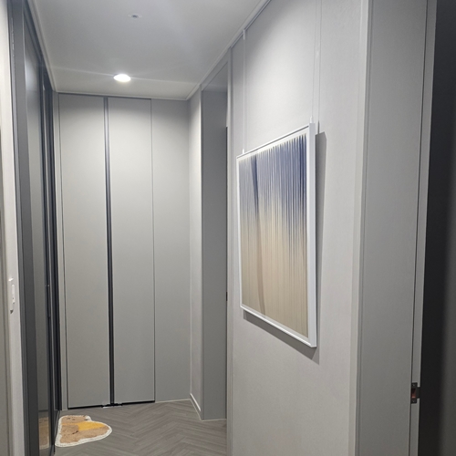 첫그림을 이우환 작가님의 그림을 만…