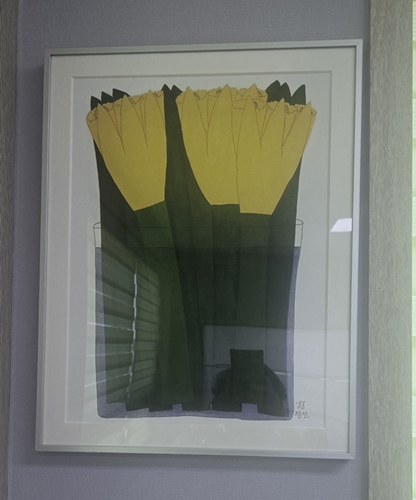 사무실 벽에 걸어 두었어요
방 분…