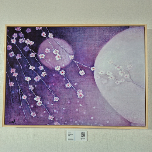 그림 안에 
달빛 가득함과
은은…