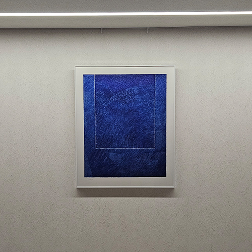 이사온 집 내력벽에 좋은 그림으로 …