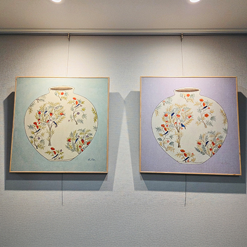 달항아리 액자 알아보던중에. 다른제…