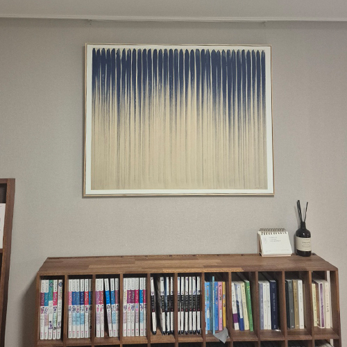 액자에 크게 돈을 들여본 적이 없어…