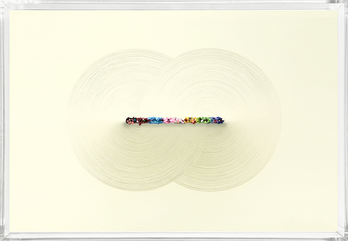 틈,사이,빛_Light Yellow